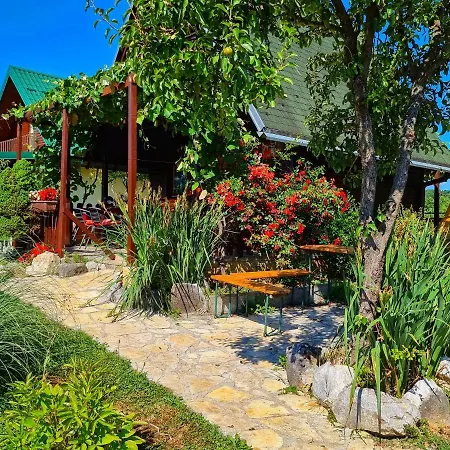 Guesthouse Mreznica- Mreznicka Idila Resort Galovic-Selo Exterior photo