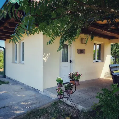 Guesthouse Mreznica- Mreznicka Idila Resort Galovic-Selo Exterior photo